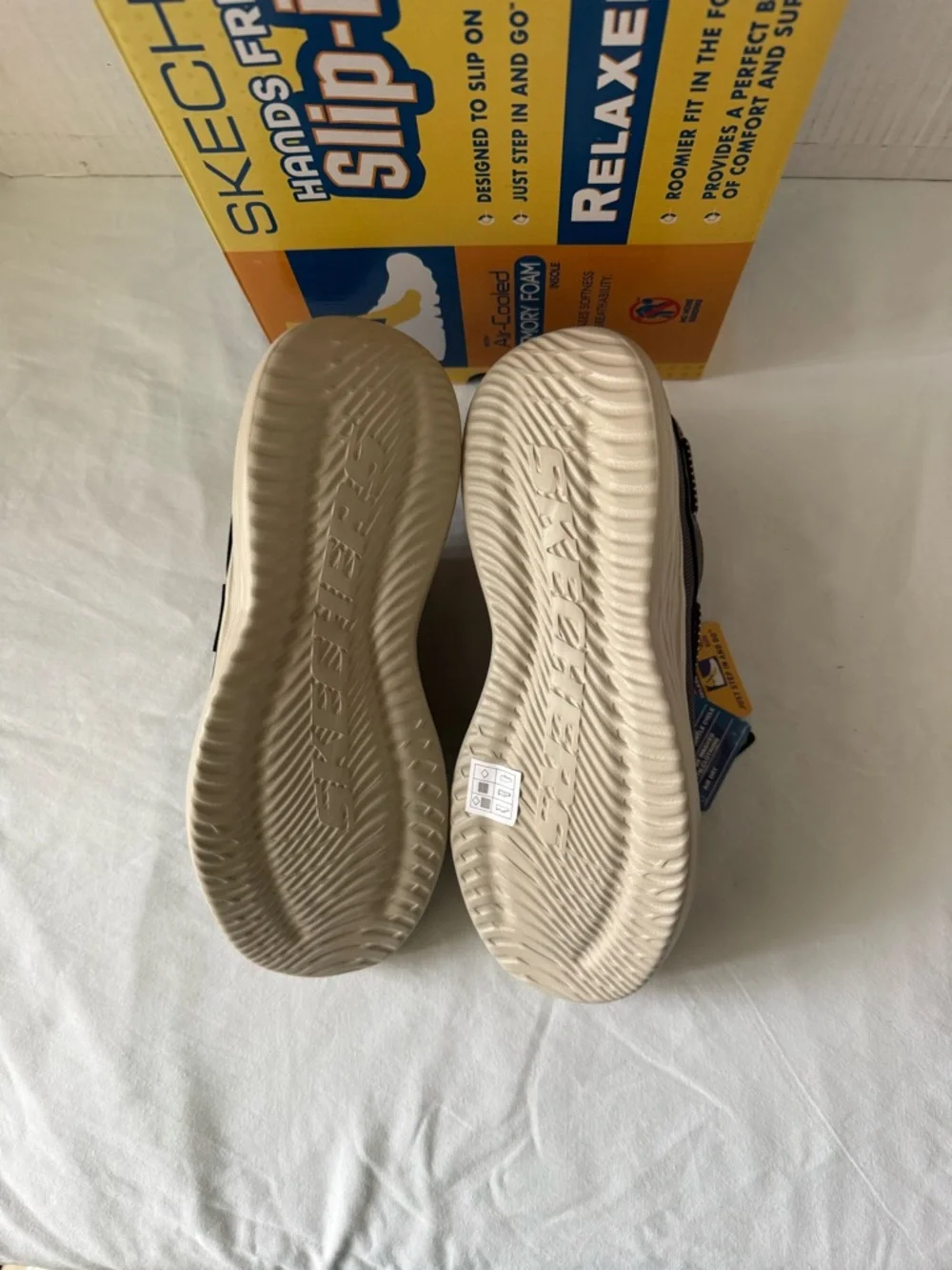 Skechers Lawson Parasail Shoes Hands Free Slip-ins Chocolate -Black Mens 8 New
